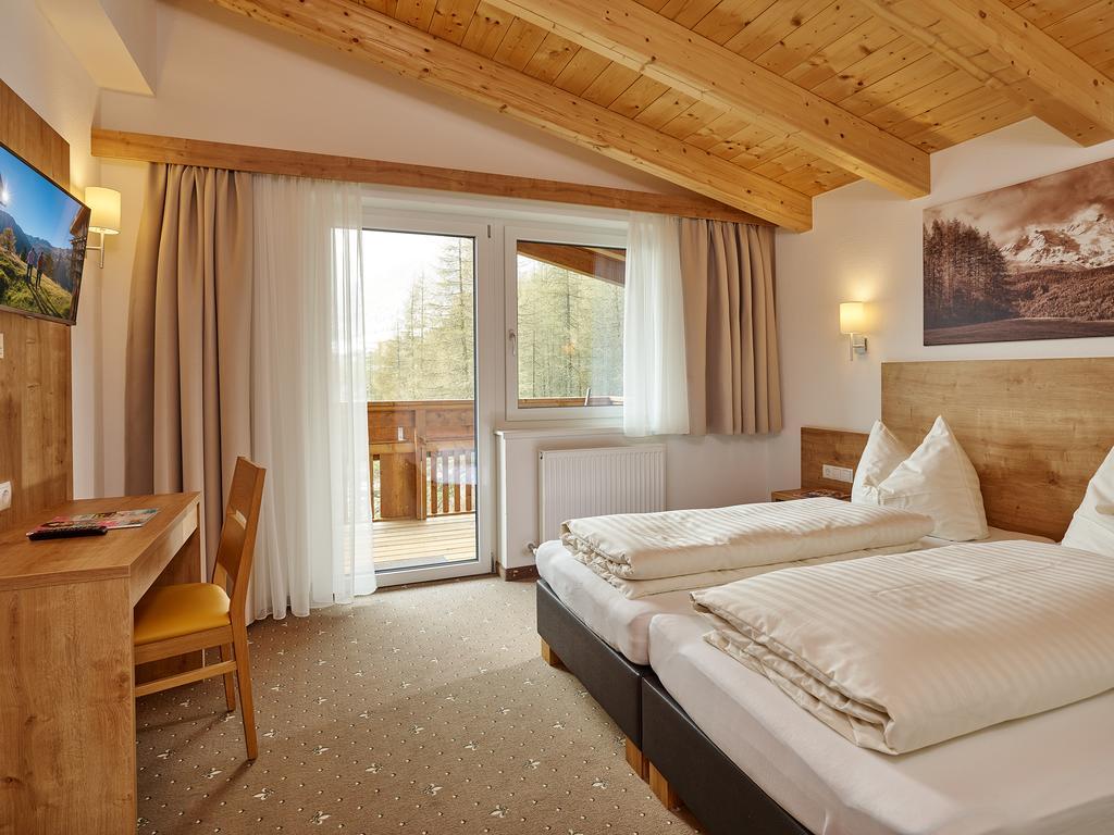 Appartement Gaestehaus Bergkristall Зёльден Экстерьер фото